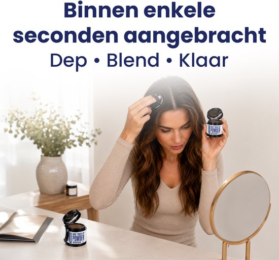 Een vrouw gebruikt de Paremmin Root Touch-Up Poeder Medium Brown.