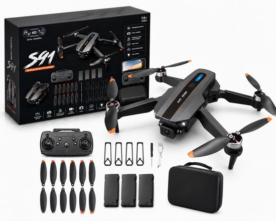 Zwarte opvouwbare drone met oranje lijnen, vier propellers, camera en de meegeleverde accessoires, inclusief controller en draagtas.