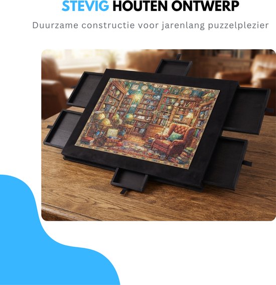 Gesloten puzzel met een gedetailleerde bibliotheek en antieke globes, omgeven door zes zwarte lades op een houten tafel.