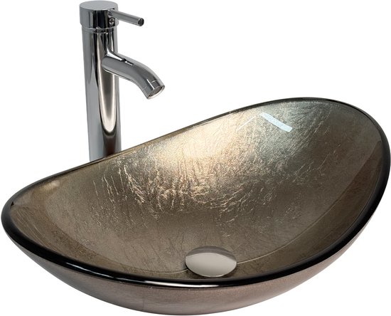 Champagnekleurige ovale wastafel van gehard glas met verchroomde kraan.