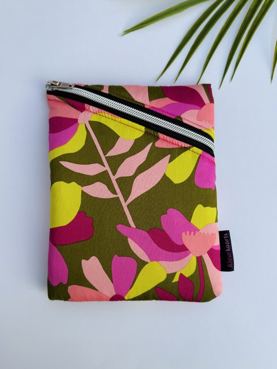Kleurkoorts E-reader sleeve - Meadow - Geschikt voor Kobo Clara & Nia — afbeelding 2