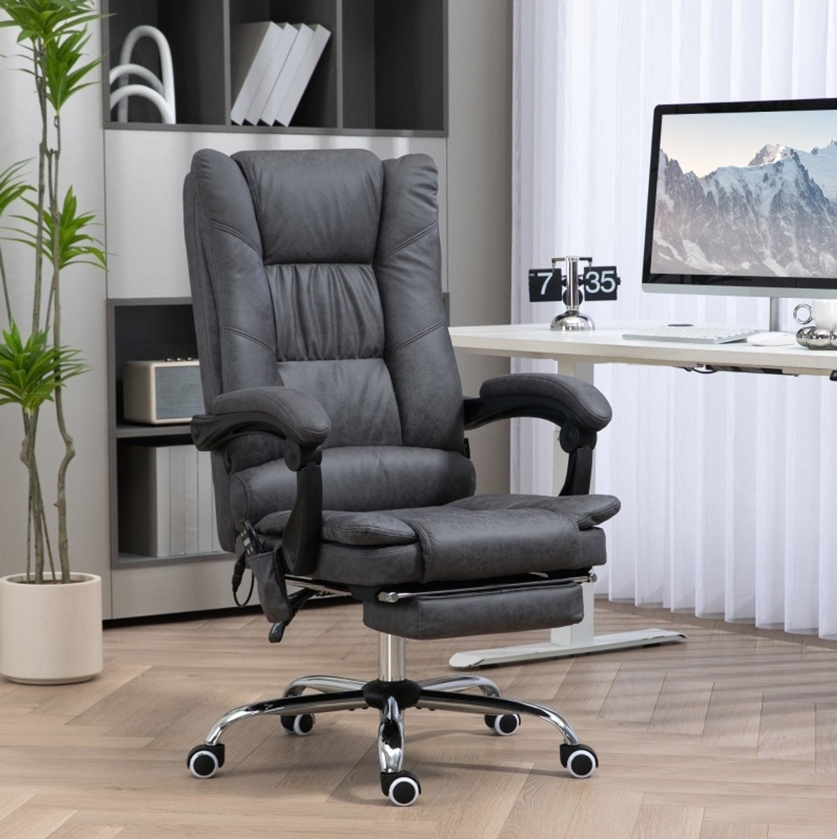 MEUNIQ massage bureaustoel 64 x 70 x 110-118 cm met warmtefunctie, 135° verstelbare rugleuning, voetsteun, hoogteverstelbaar, tot 120 kg, donkergrijs