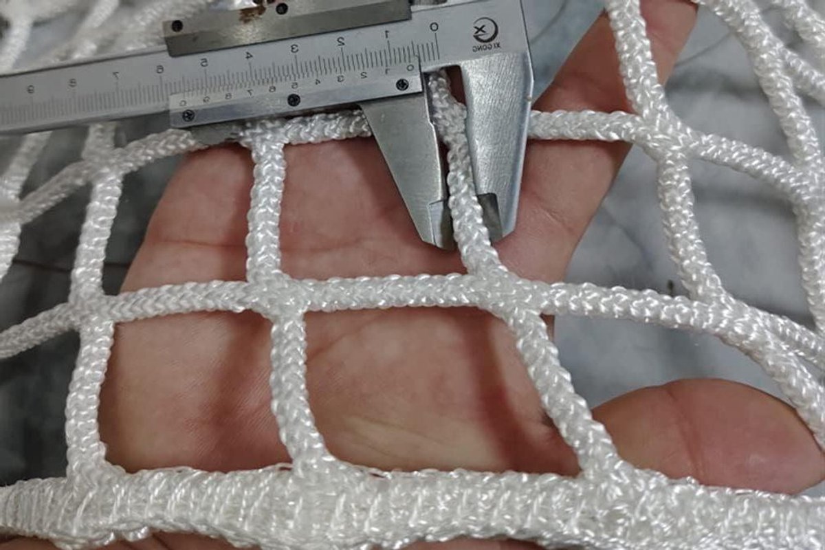 Veiligheidsnet Stapelbed - Anti-valnet Balkonhek - Kinderen Beveiligen - Knooploze Polyester Weeftechniek - 0.5x2 Meter - Wit