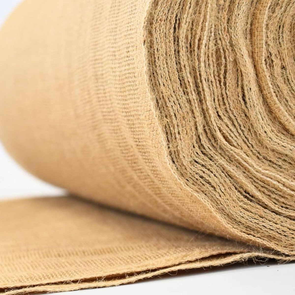 Jute stof - Zaklinnen Natuurlijk materiaal - Onkruidbestrijding tuin - 100% natuurlijk materiaal - 5 x 137 m - Bruin