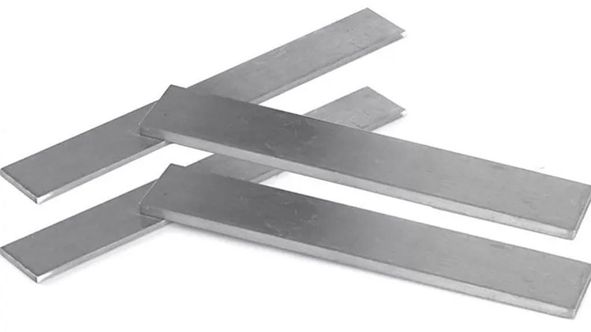 Roestvrijstalen Plaat - Metalen Strip - Industriële Toepassingen - Hoge Corrosiebestendigheid - 300x50x10 mm - Zilverkleurig