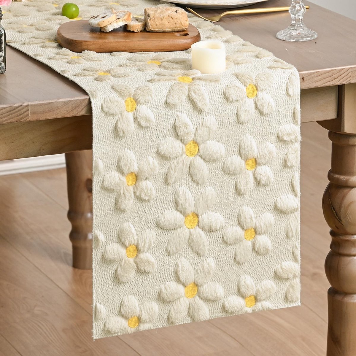 Dailygoods - Zachte Pluche Tafelloper Fluweel Beige Madeliefje 33 x 230 cm