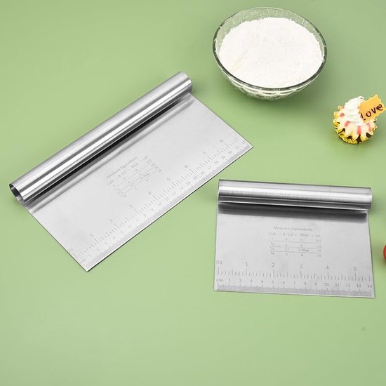 2 stuks gebakhoorn van roestvrij staal, deegschraper met meetschaal, deegspatel, keukenhulp voor brood, fruit, groenten, koken (22 en 15 cm) — afbeelding 4