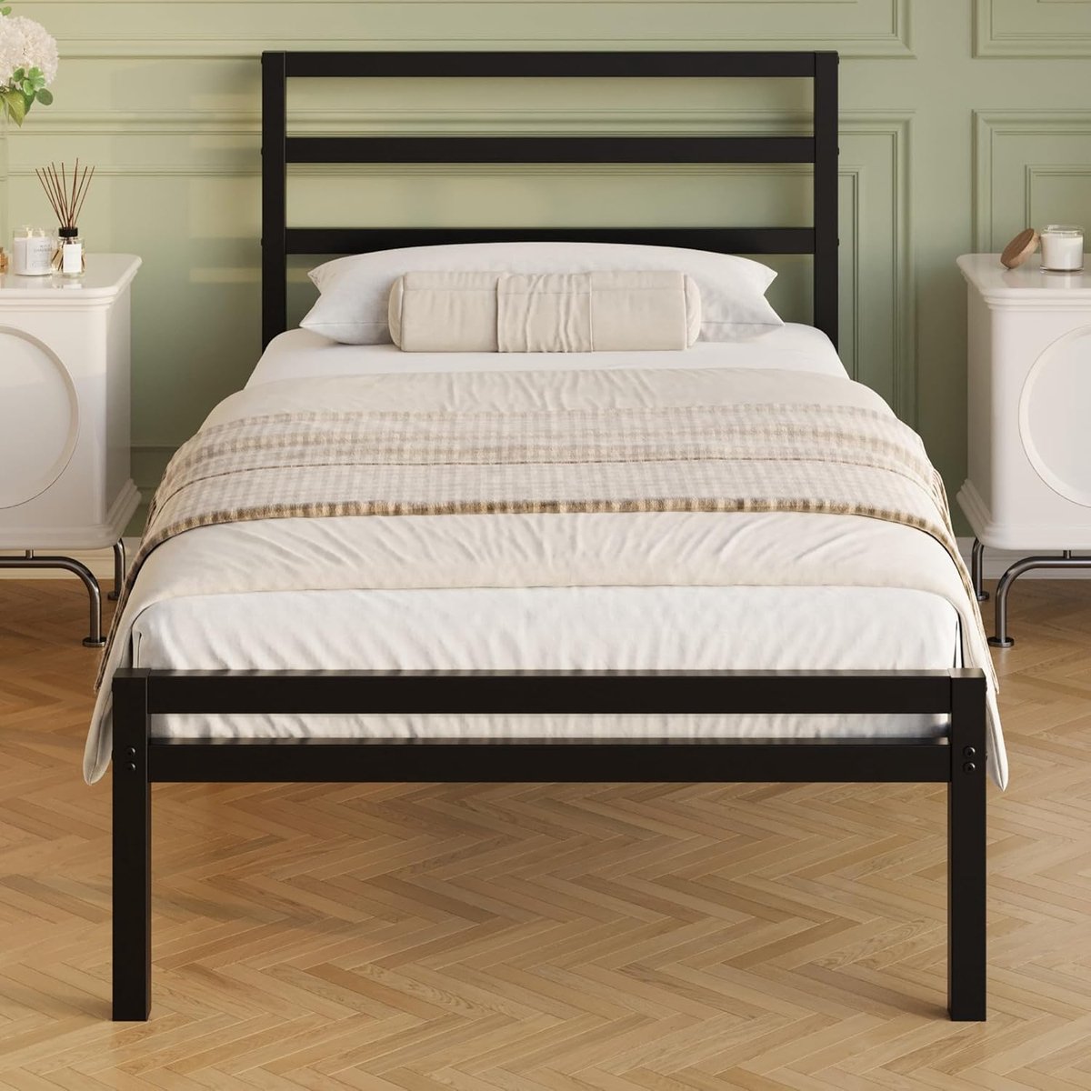 Metalen Bedframe 90 x 190 cm met Hoofdeinde en Voetenbord | 30cm Hoog, Bed Frame 90x190 Metaal met Stalen Latten, Opslagruimte onder Het Bed, Eenvoudige Montage, Geluidsvrij, Zwart