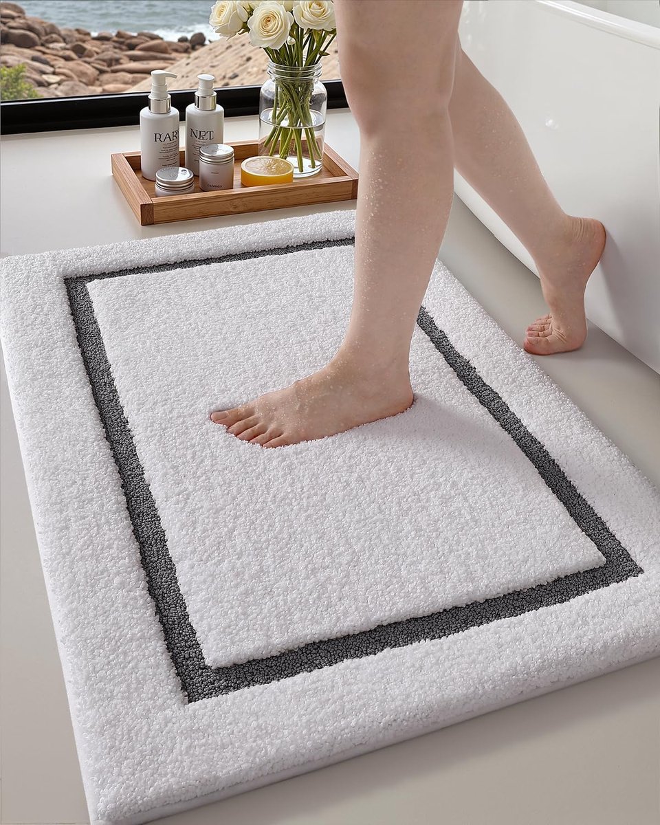 & Geometry Badkamermat, 61 x 110 cm, waterabsorberend en sneldrogend, microvezel, antislip, machinewasbaar, pluche badmat voor de badkamer, grijs