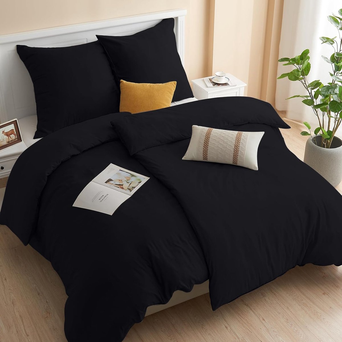 Beddengoed, 135 x 200 cm, 4-delige set van 2 dekbedovertrekken met ritssluiting en 2 kussenslopen van 80 x 80 cm, super zacht & strijkvrij, Beddengoedset van microvezel - Zwart