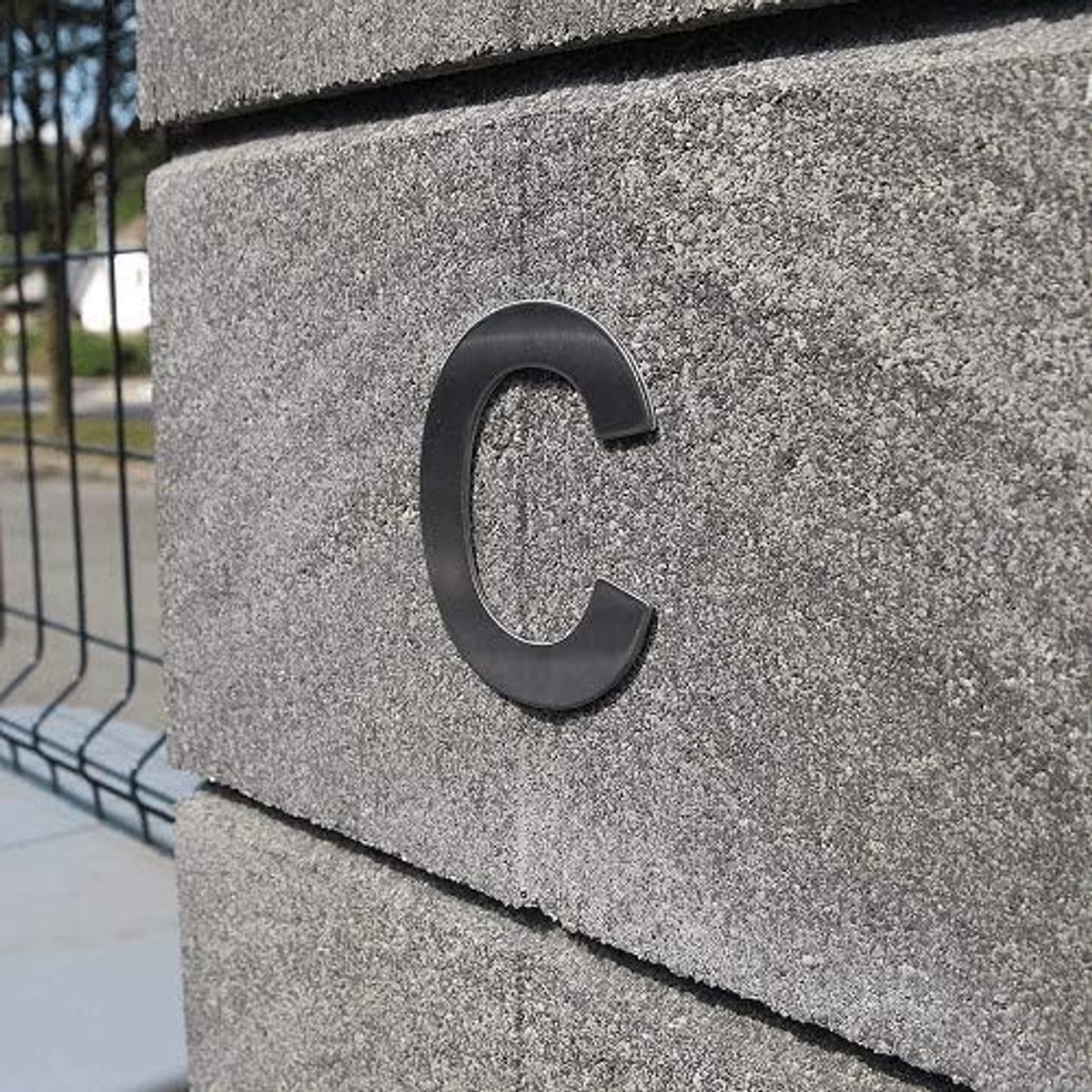 Metalen letter C, zelfklevend, roestvrij staal, gebruik binnen en buiten, geschikt voor muren, gevels, portalen of deuren, 7,5 cm hoogte