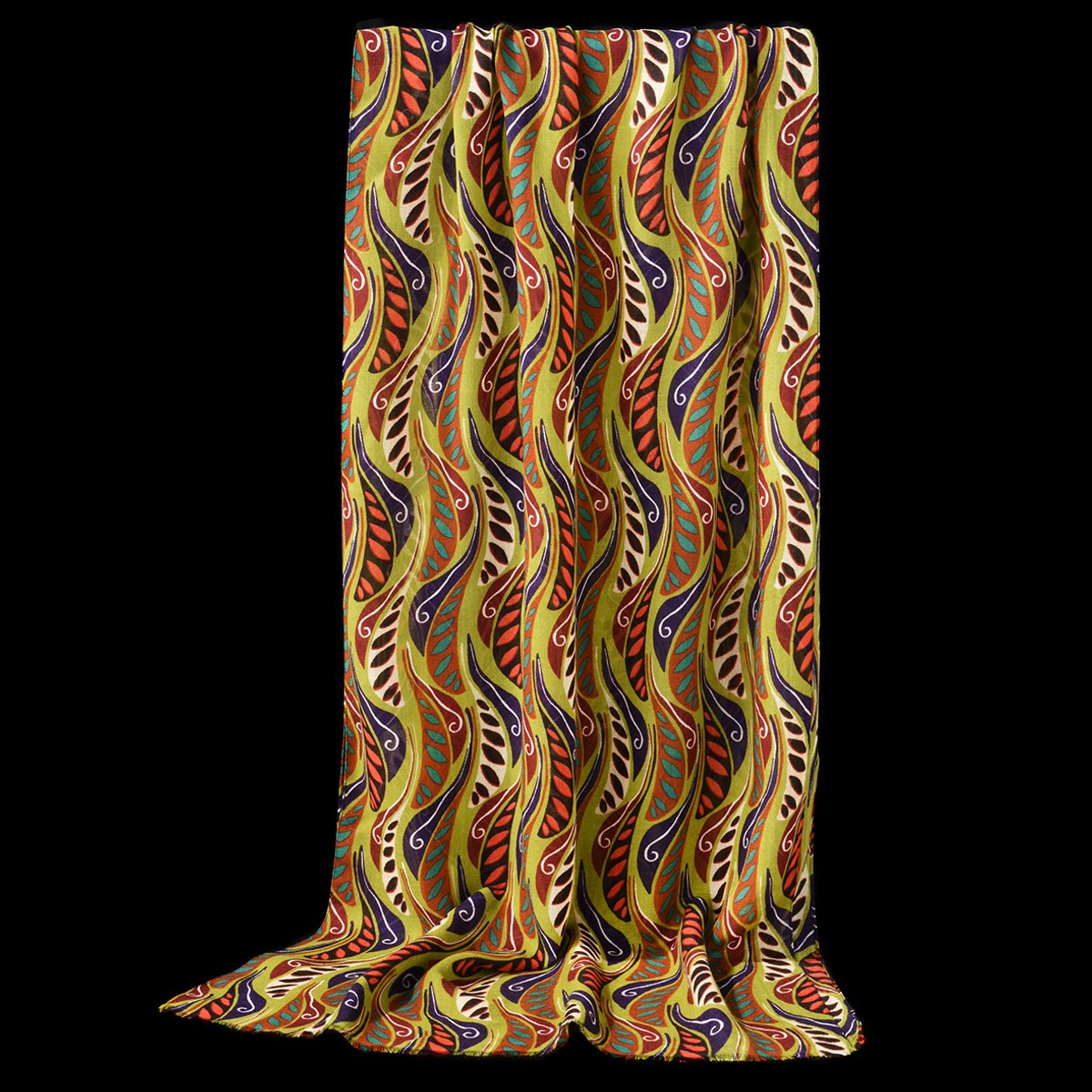 Ultrazachte, dunne, wollen sjaal in een felgroene kleur met paisleyprint