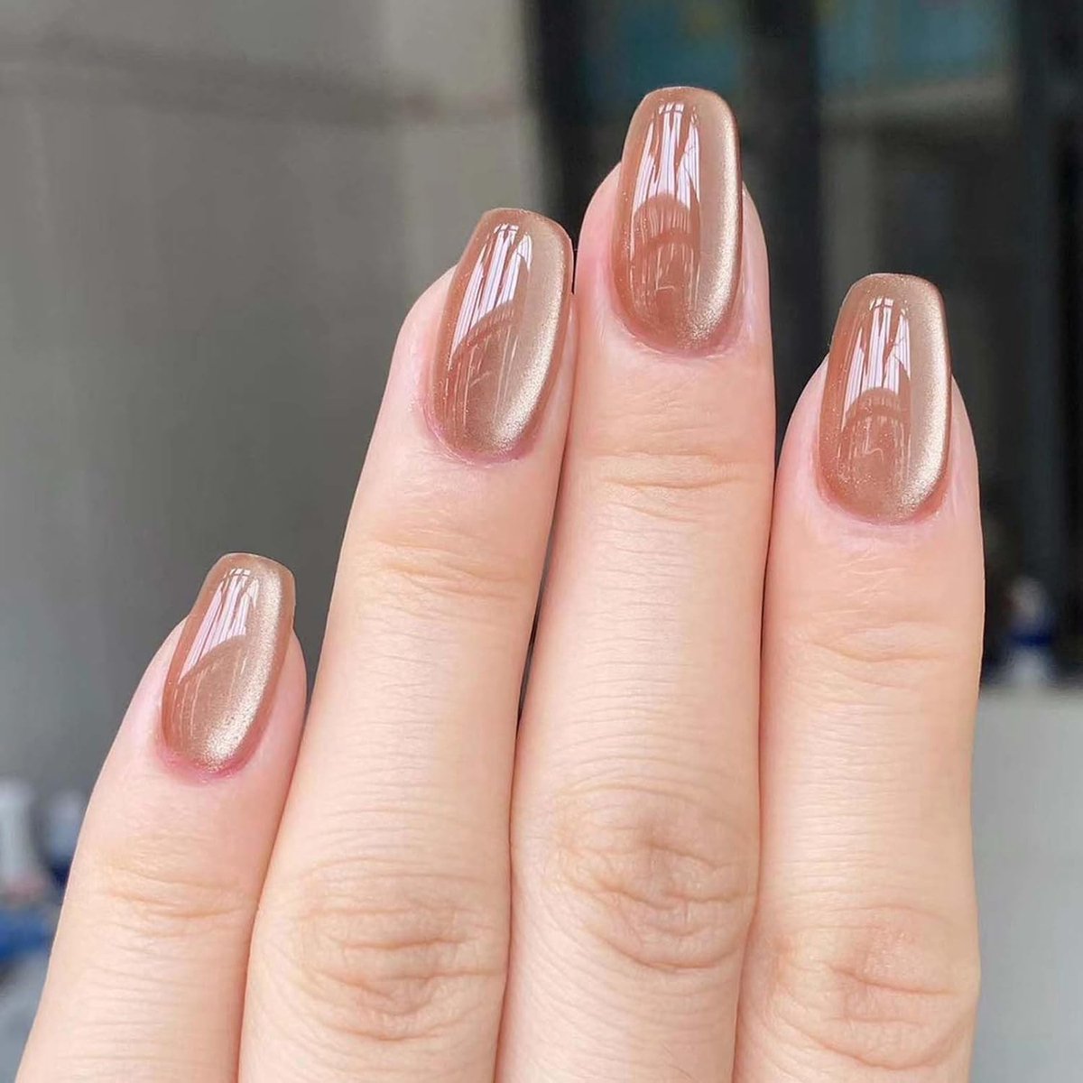 SnelShoppen - Cat Eye Press on Nails Kort 24 Stuks Vierkante Nagels met Kat Ogen Volledige Dekking voor Vrouwen - Shiny Soft Gel Valse Nagels met Nage