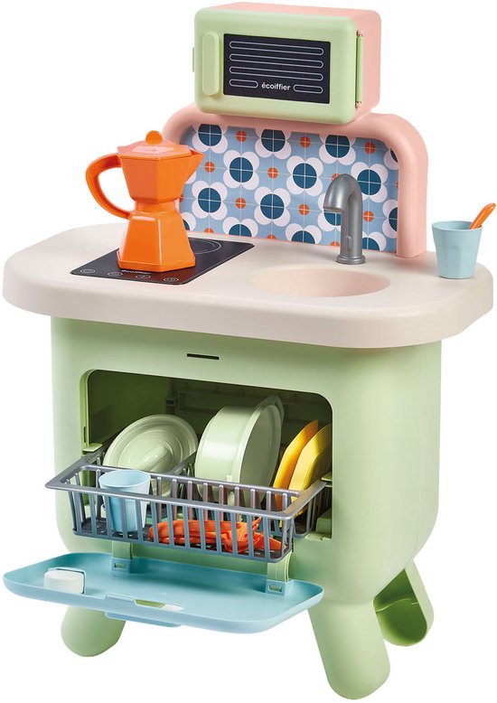 Speelgoedkeuken met open vaatwasser en rek gevuld met borden en kopjes.