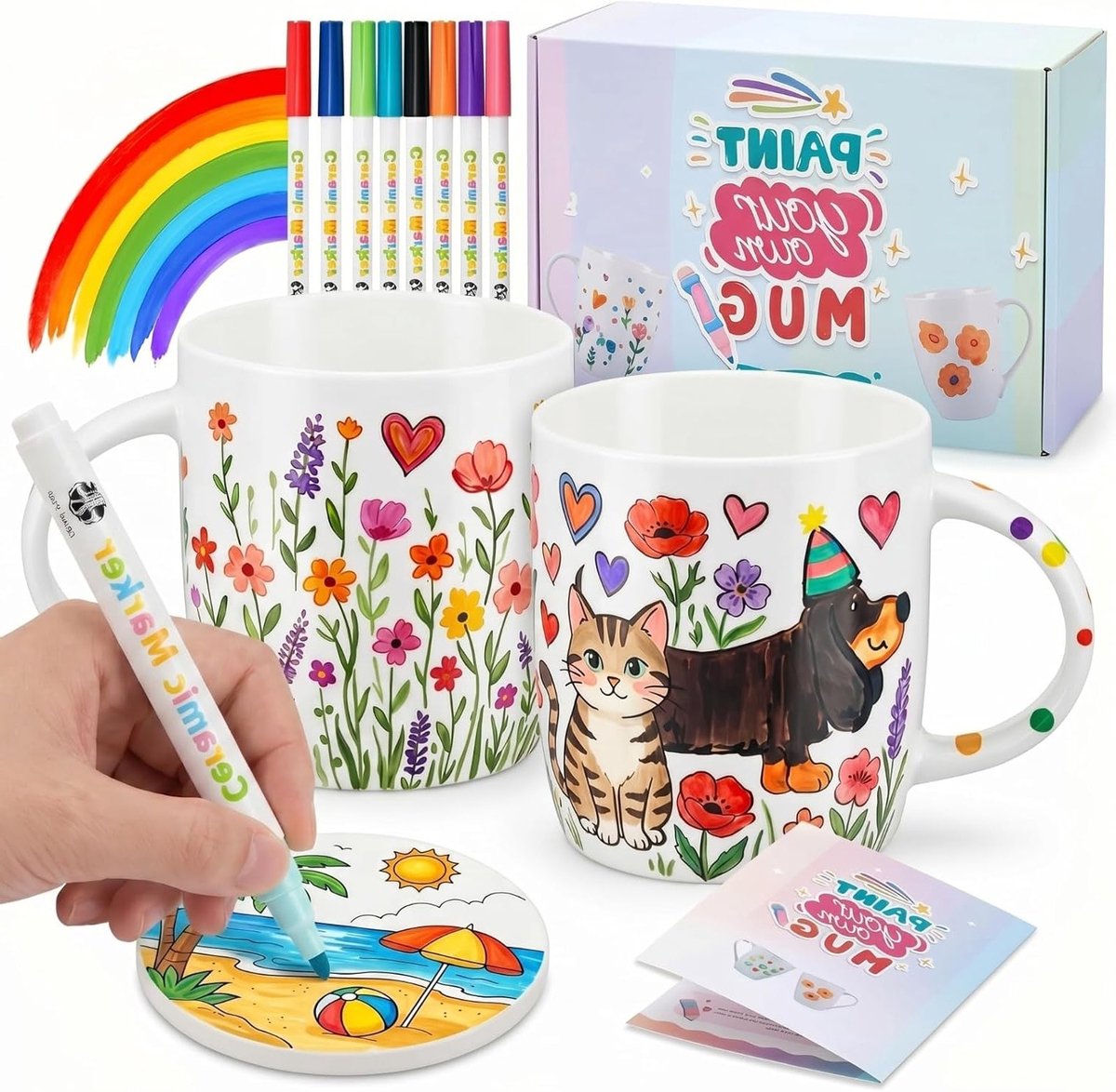 Keramische DIY set voor kerstversiering, 2 witte mokken, 2 blanco onderzetters, 12 porseleinen markers, vaatwasmachinebestendig en cadeauverpakking.