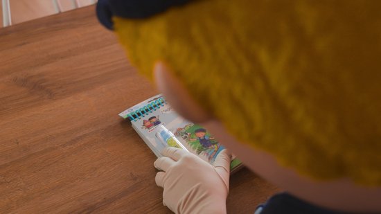 Fien & Teun Waterkleurboek - 6 pagina's - Herbruikbaar - Met hervulbare waterpen - Peuter en kleuter speelgoed - Knutselen - Voor meisjes en jongens - Vanaf 2 jaar - Speelgoed kinderen - Bambolino Toys