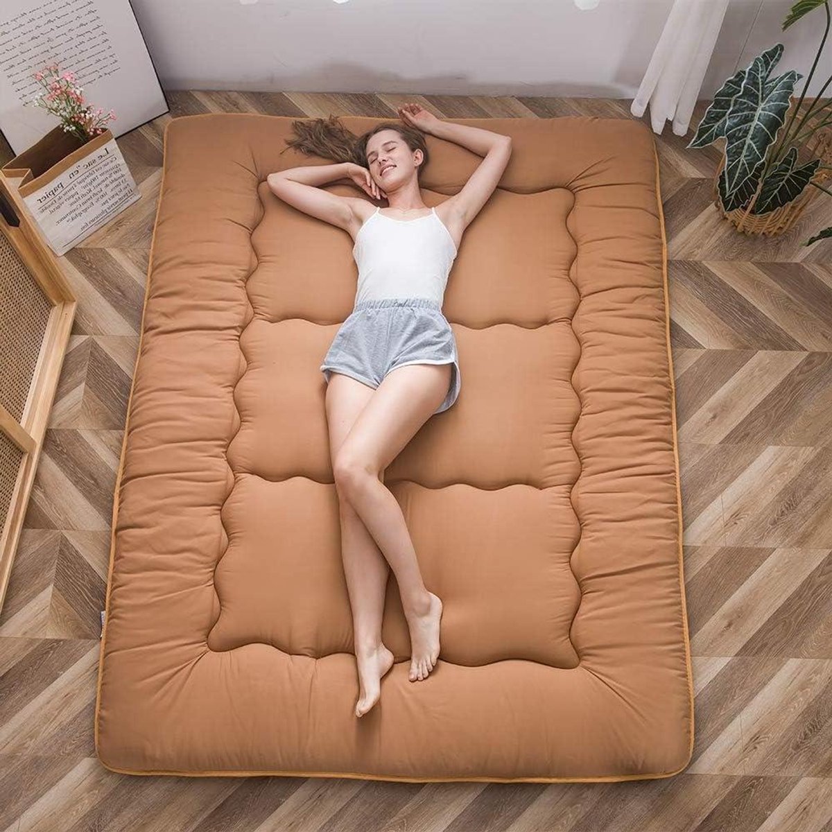Vouwmatras - Futon matras vloerbed - Gasten ontvangen - Met traagschuim - 150 x 200 cm - Lichtbruin