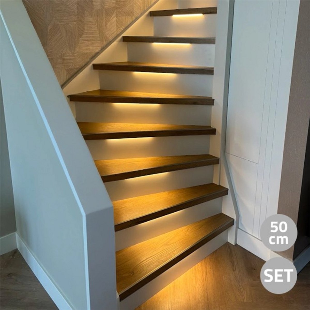 Trapverlichting led met bewegingssensoren - 14 treden - 50 cm - Warm Wit (2700K) - 420 lm - Bediening via app - Werkt met de SmartLife app - Complete set voor max. 14 treden