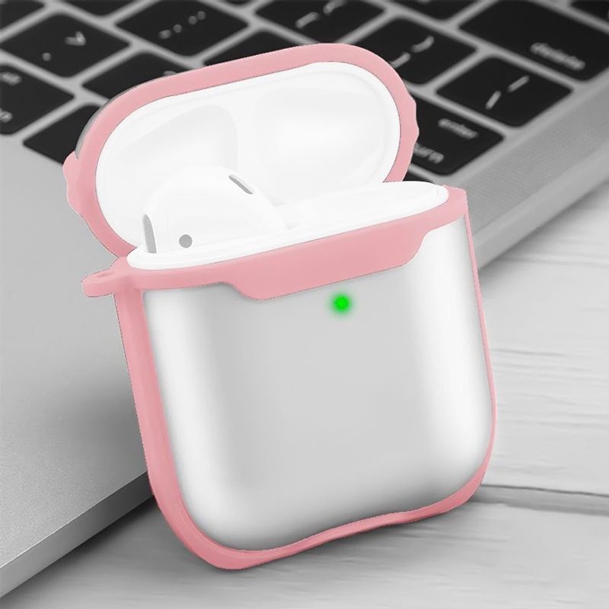 Mobigear Hoesje geschikt voor Apple AirPods 1 Hardcase Hoesje | Mobigear Shockproof - Roze