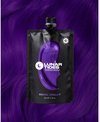 Lunar Tides Dark Violet haarverf in een zwarte verpakking, met paars haar op de achtergrond.