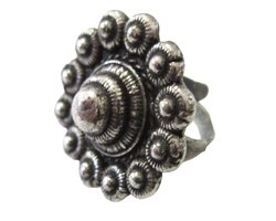 Zeeuws Meisje - Zeeuwse knop ring verzilverd plat, een maat