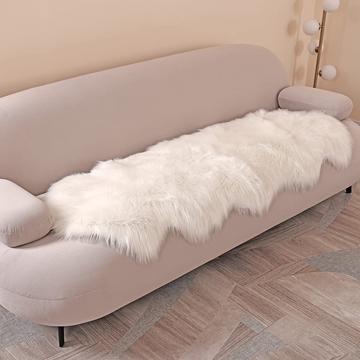 Omgoods - Faux Leren Schapenvacht Tapijt 60x160cm - Zacht en Antislip voor Woonkamer en Slaapkamer