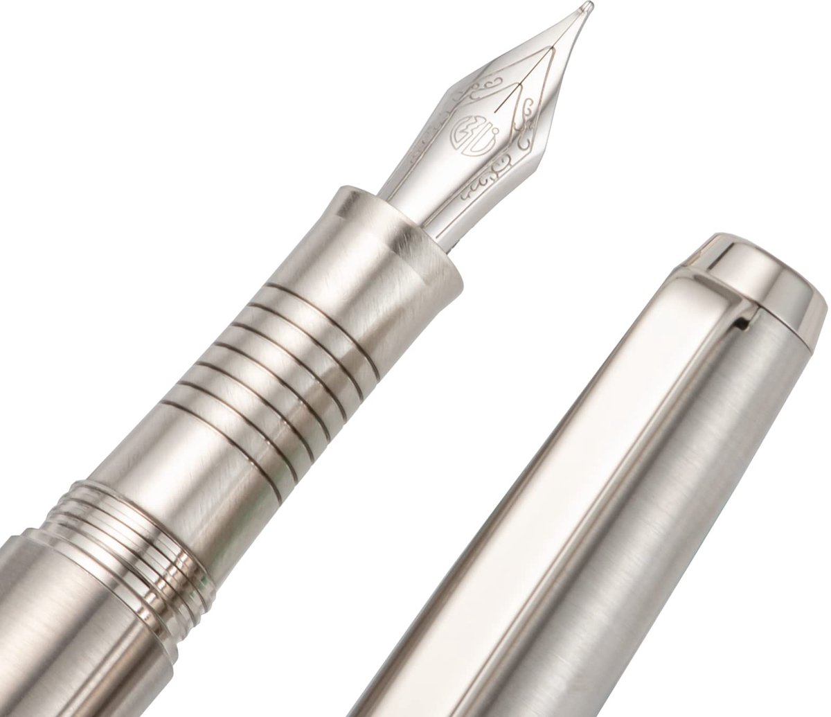 Omgoods - Vulpen met Iridium Fine Point en Converter - Inclusief Metalen Pen Doos