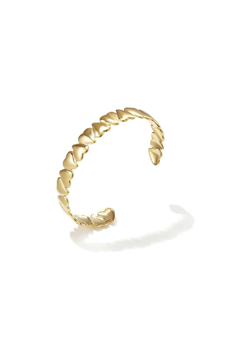 Elegant gold cuff bracelet for everyday wear