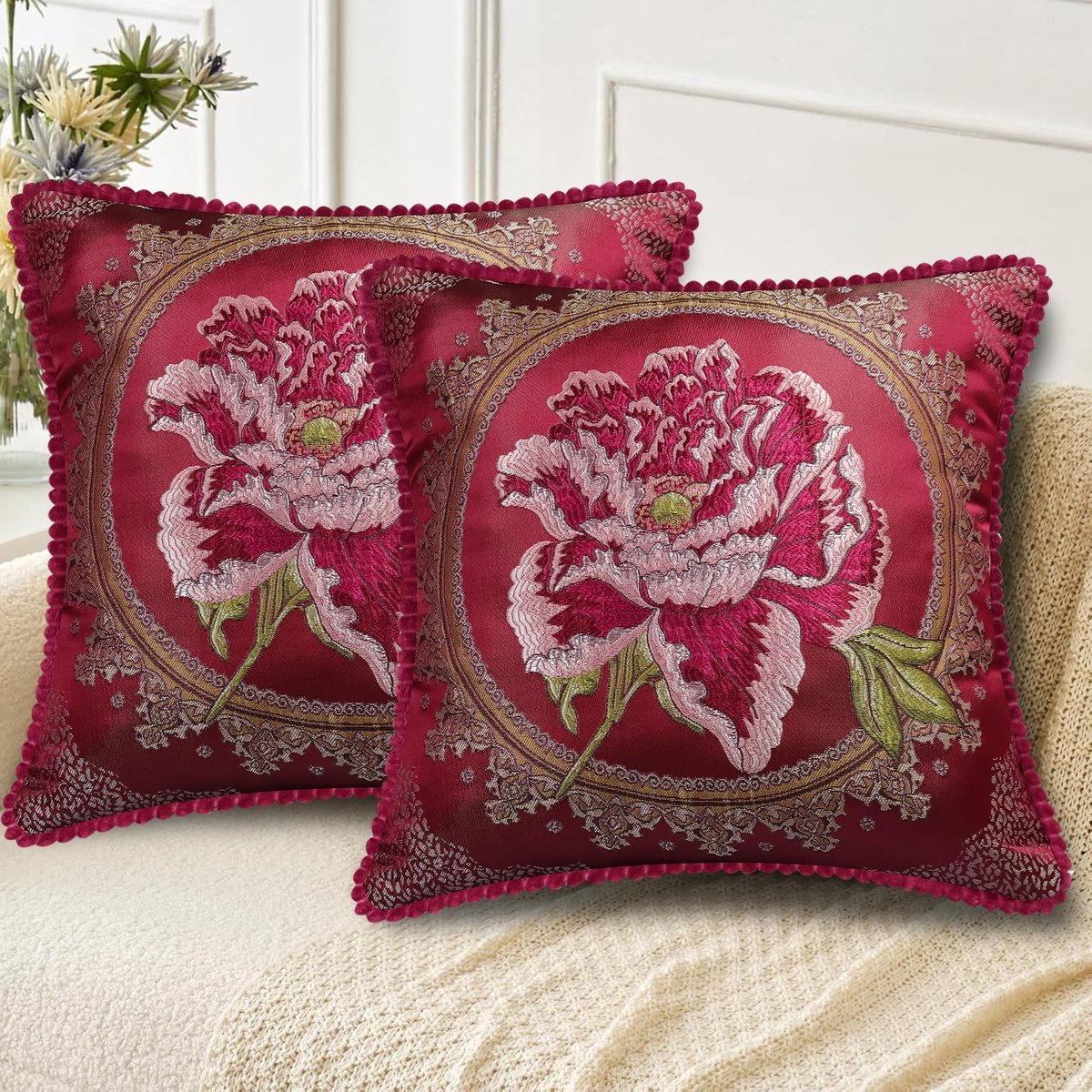 Omgoods - Set van 2 Vintage Geborduurde Kussenhoezen 50x50cm