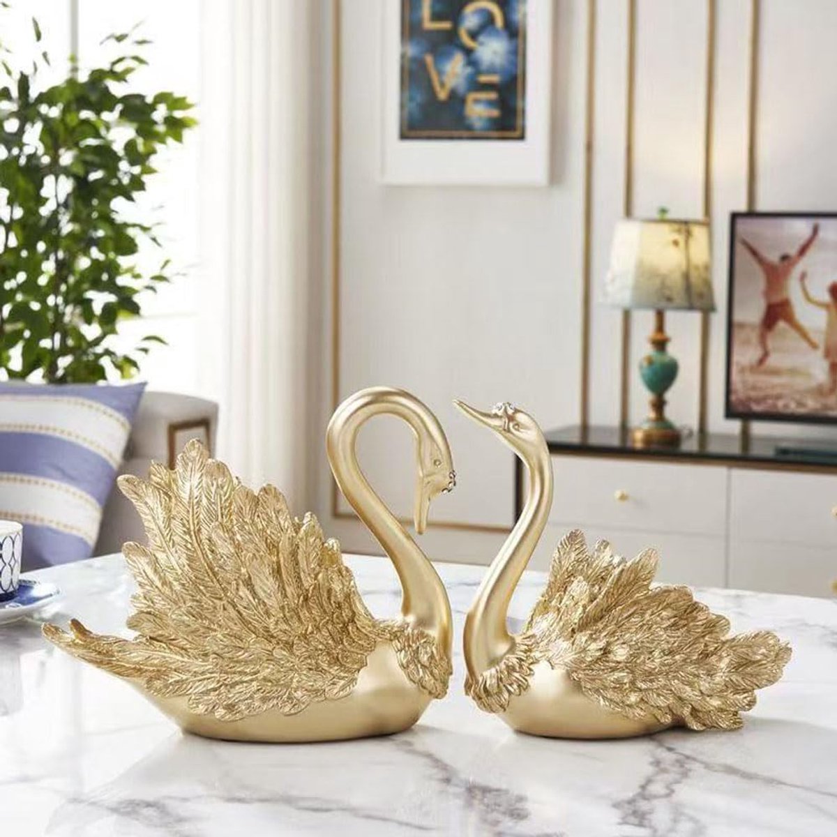 SnelShoppen - Set van 2 Resin Zwanen Beeldjes Ornamenten, Goud, Decoratie voor Woonkamer, Tafel, Bureau, Slaapkamer, Uniek Cadeau