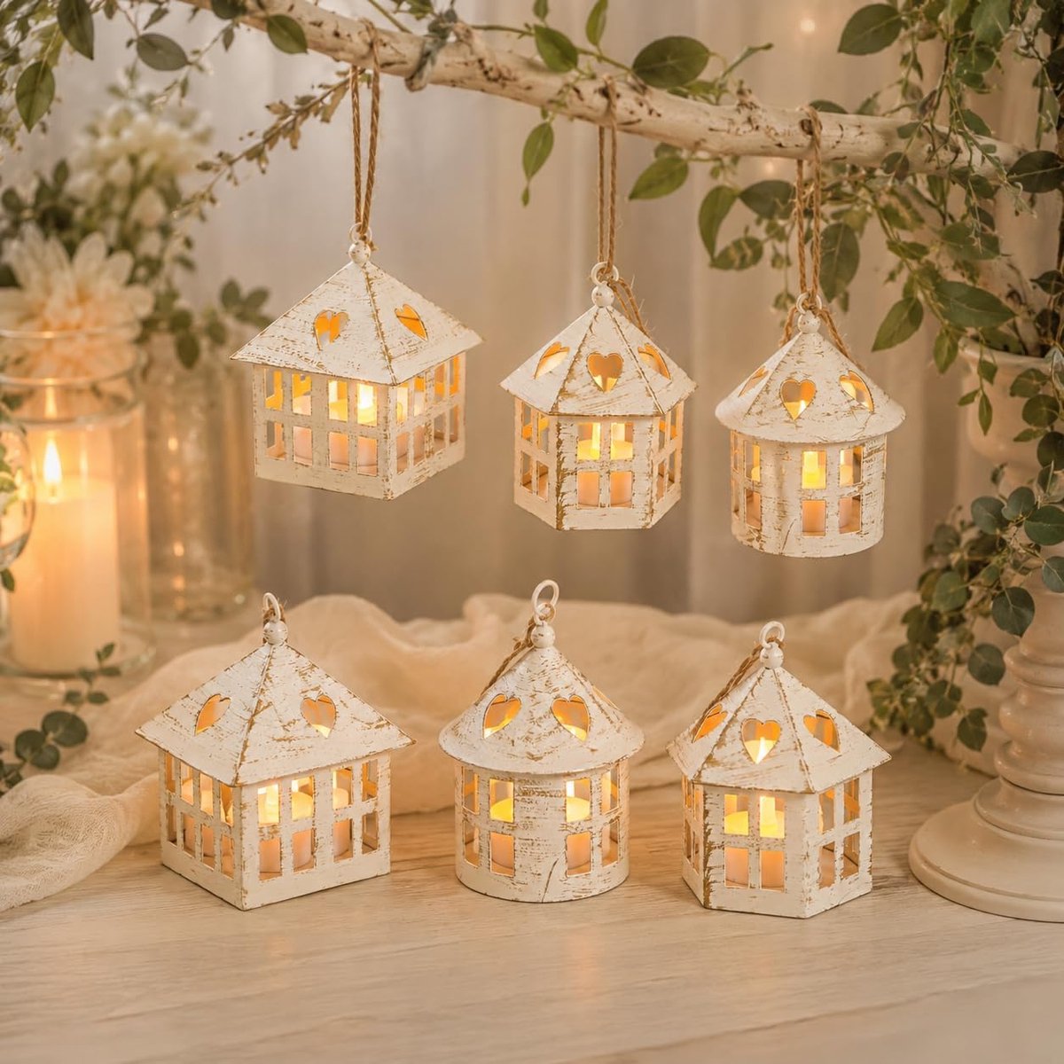 Set van 6 Rustieke Stijl Metalen Kaarsenlantaarns voor Sfeervolle Verlichting en Decoratie