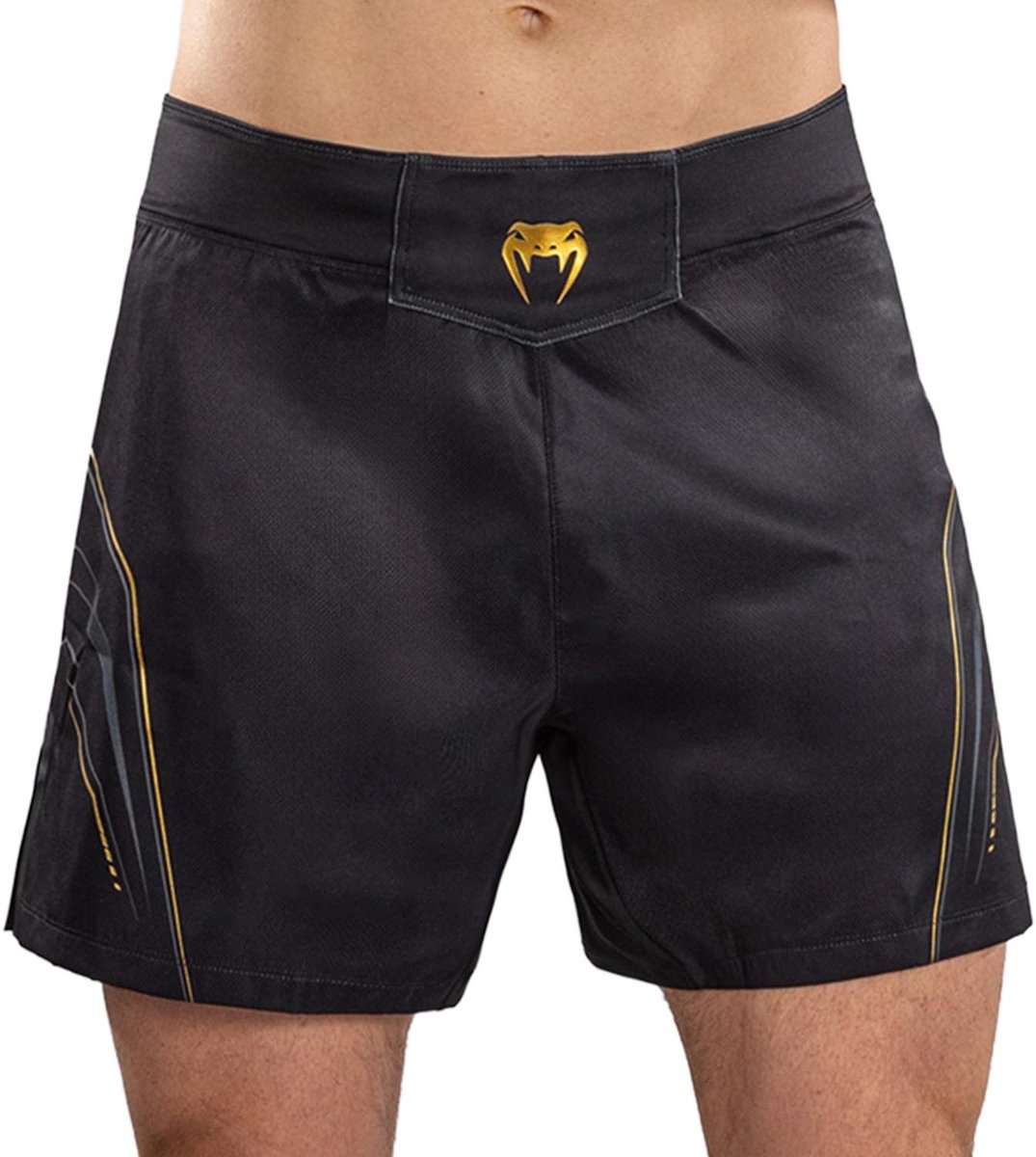 Venum Streamline Fightshorts – Lichtgewicht MMA & Kickboks Shorts – Zwart/Goud - XXL