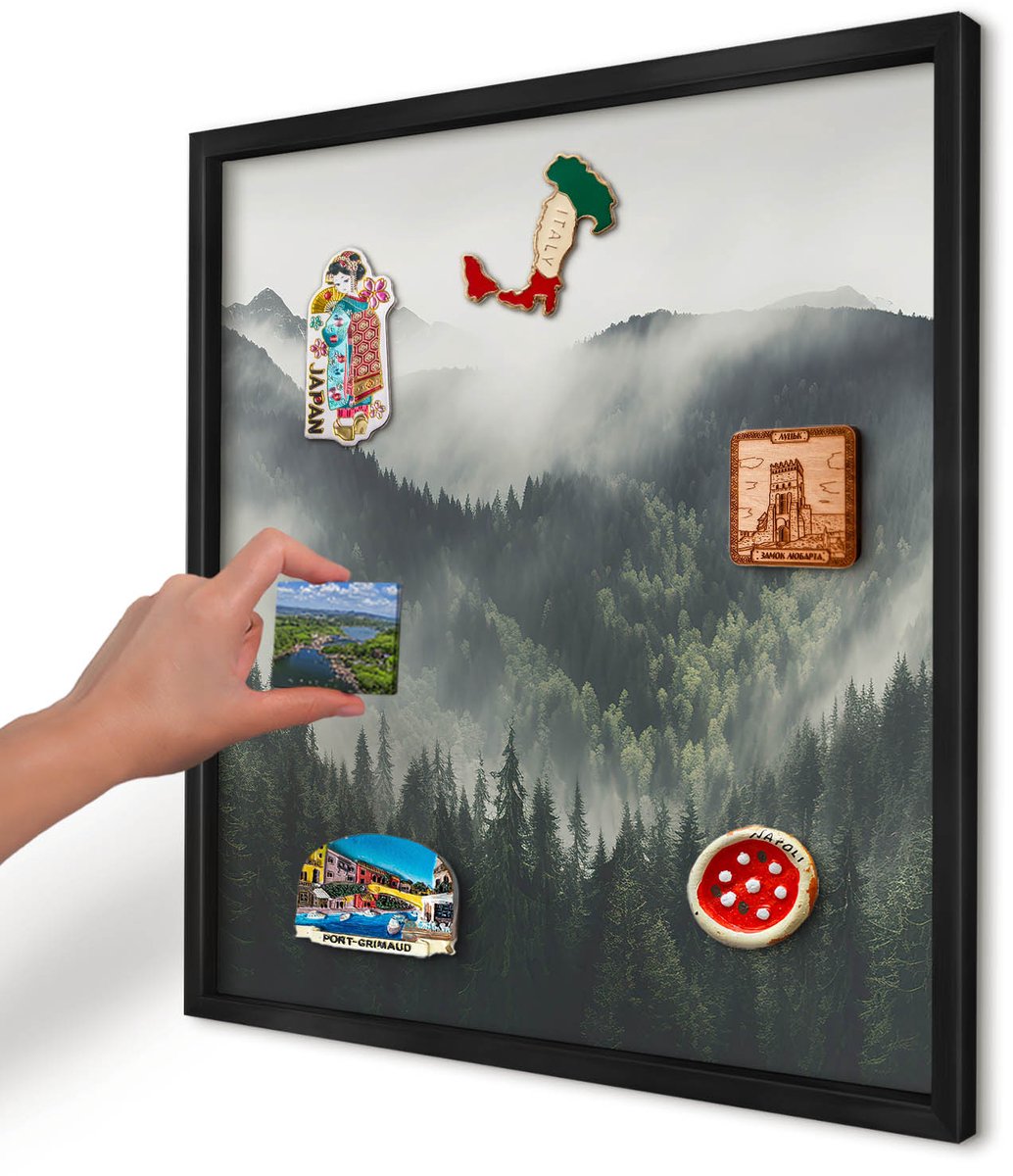 Artprintcave Groente Magneetbord mit Zwart Frame - 50x50 cm - Groene Bergen Magnetische Organizer - Fotografisch Memobord Keuken - Landschappen