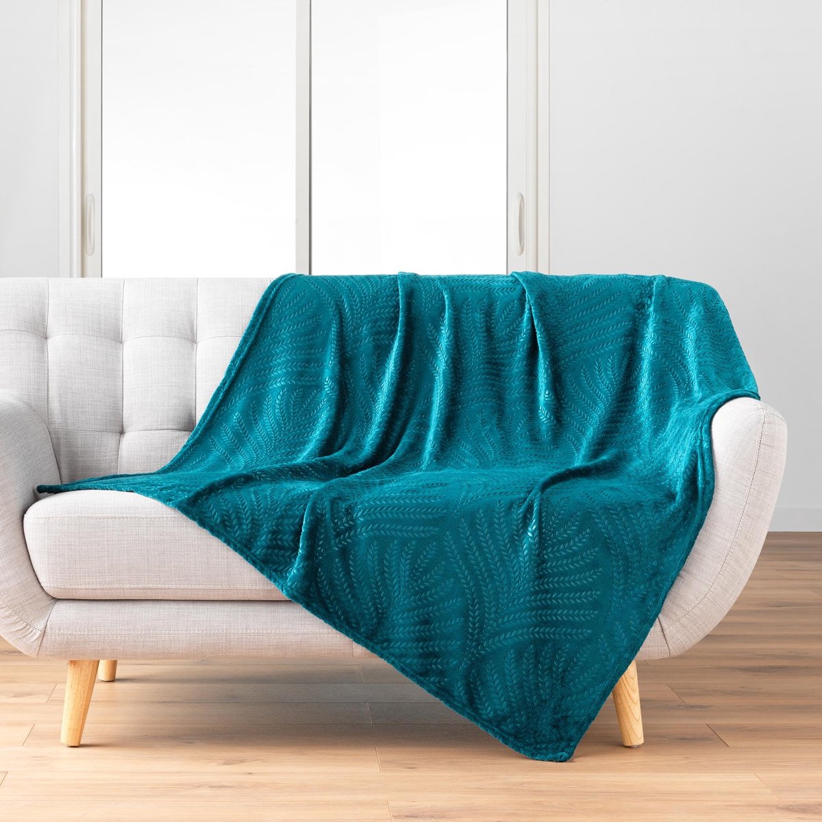 douceur d'intérieur, Plaid (125 x 150 cm) Nelia blauw, flanel, effen reliëf
