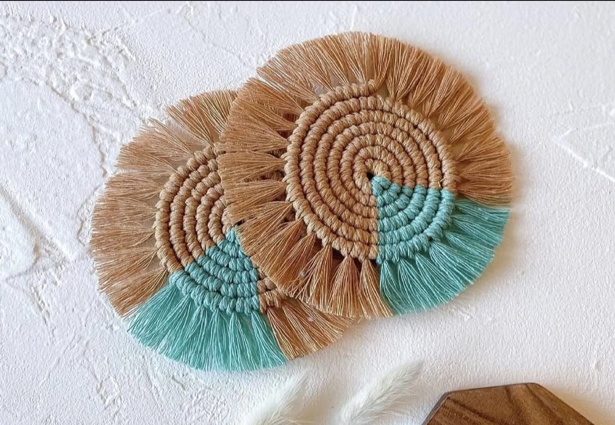 with Love a Beautiful Set van 4 Macrame onderzetters, maat: 12,7 cm elk