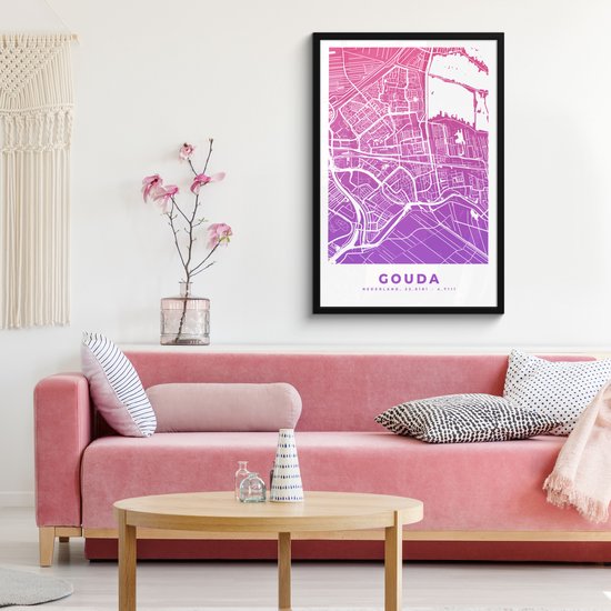 Poster in lijst - Fotolijst 60x90 cm - Posters - Stadskaart - Gouda - Paars - Nederland - Posterlijst zwart - Decoratie - Wanddecoratie woonkamer - Muurdecoratie slaapkamer