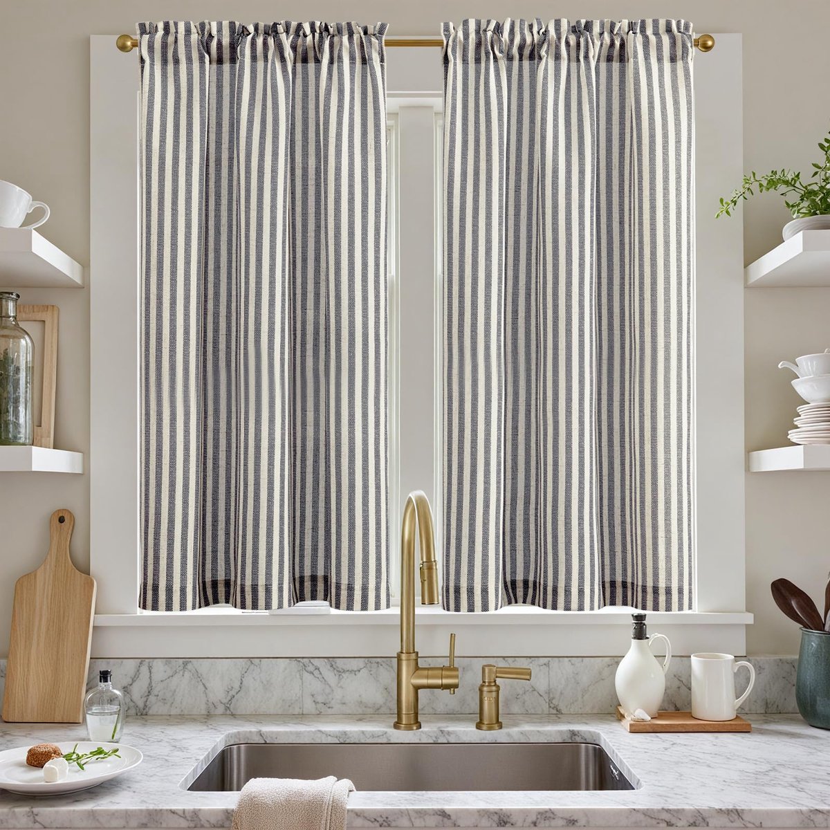 Vitrages H 115 x B 65 cm, modern, linnen gordijnen met strepen, keukengordijn, ondoorzichtig, keukengordijnen voor keukens, lichtdoorlatend, klein raam, zwart op beige