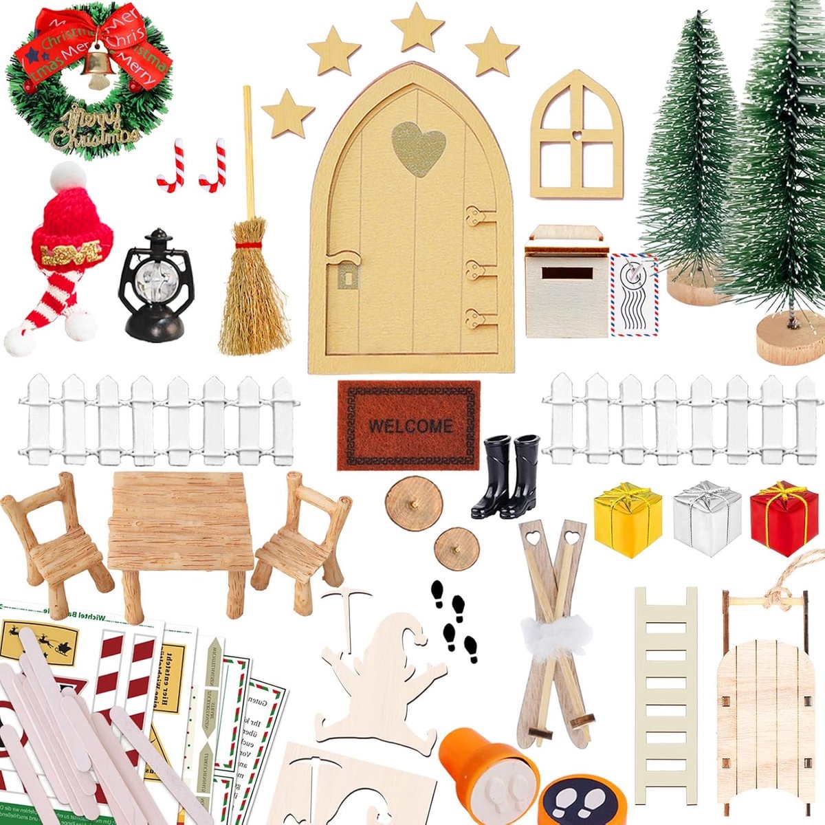 Kerstset, kabouterdeur, Nissedor met accessoires, houten ladder, lantaarn, kerstboom, krans, kabouterbezem, rubberlaarzen, tapijt, suikerstok, omheining, postvak, miniatuur elfentür feeëndeur
