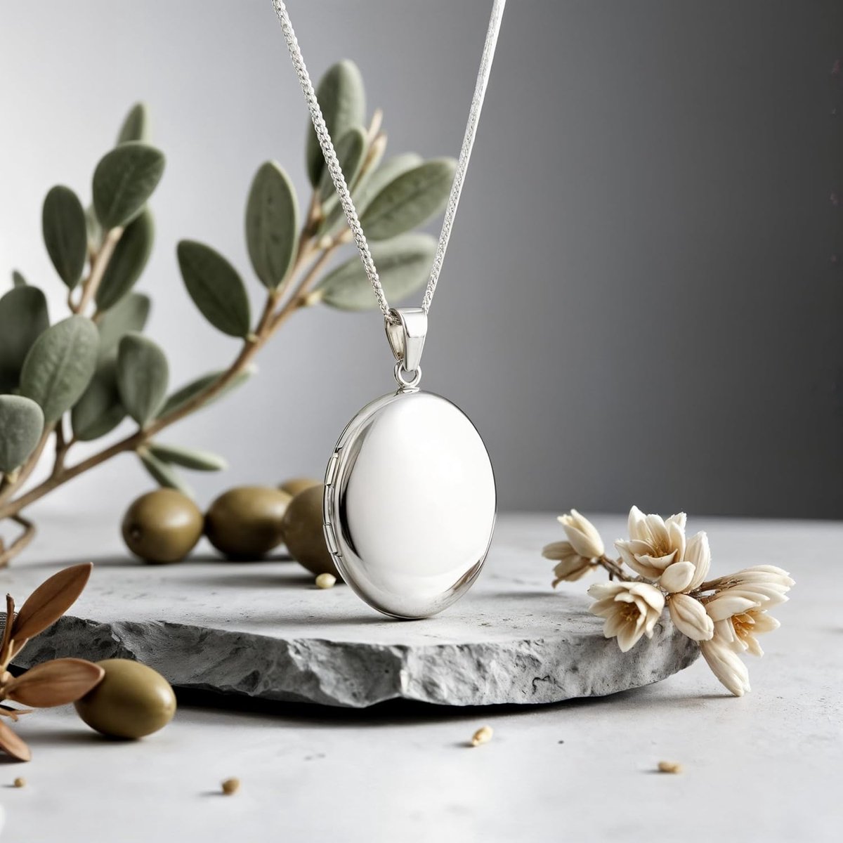 Castle Eenvoudige ovale ketting van 925 sterlingzilver met fotomedaillon voor vrouwen, meisjes en kinderen - 22 mm x 19 mm - 18 inch Sterlingzilveren fotoketting en sieradengeschenkdoos