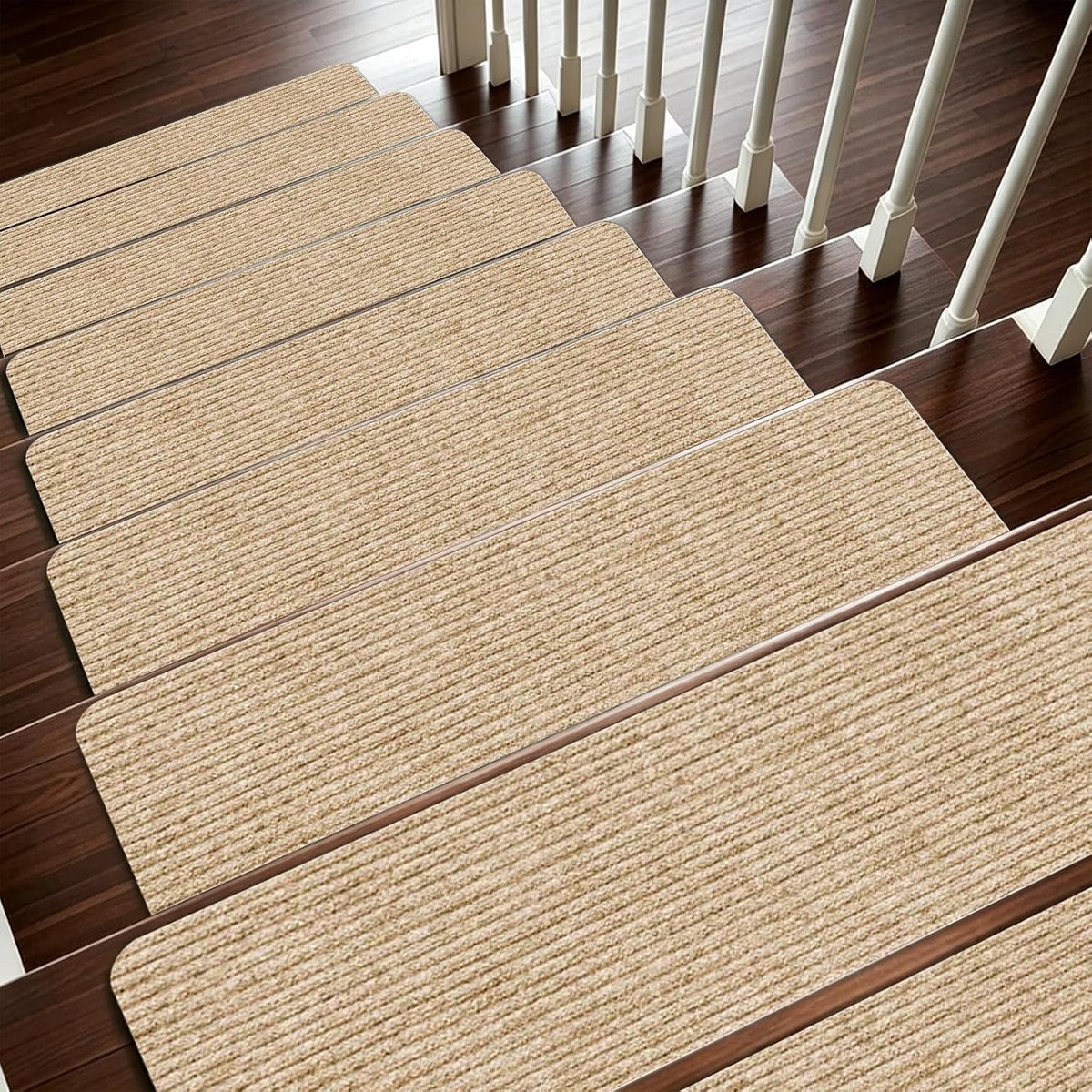 Trapmatten - 15 stuks - Zelfklevende tredematjes voor binnen, antislip, uit te knippen, herbruikbaar voor het beschermen van huisdieren, ouderen, kinderen (Beige, 55X22CM)