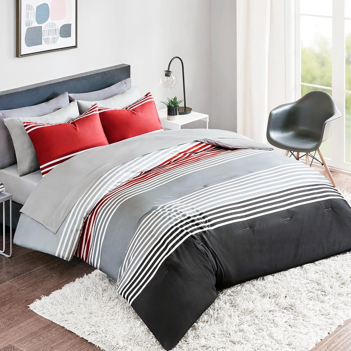 Spaces Trooster Set All Season Microfiber Streep Gedrukt Beddengoed en Blad met Twee Zijzakken, Stof, Rood/Grijs, Volledige