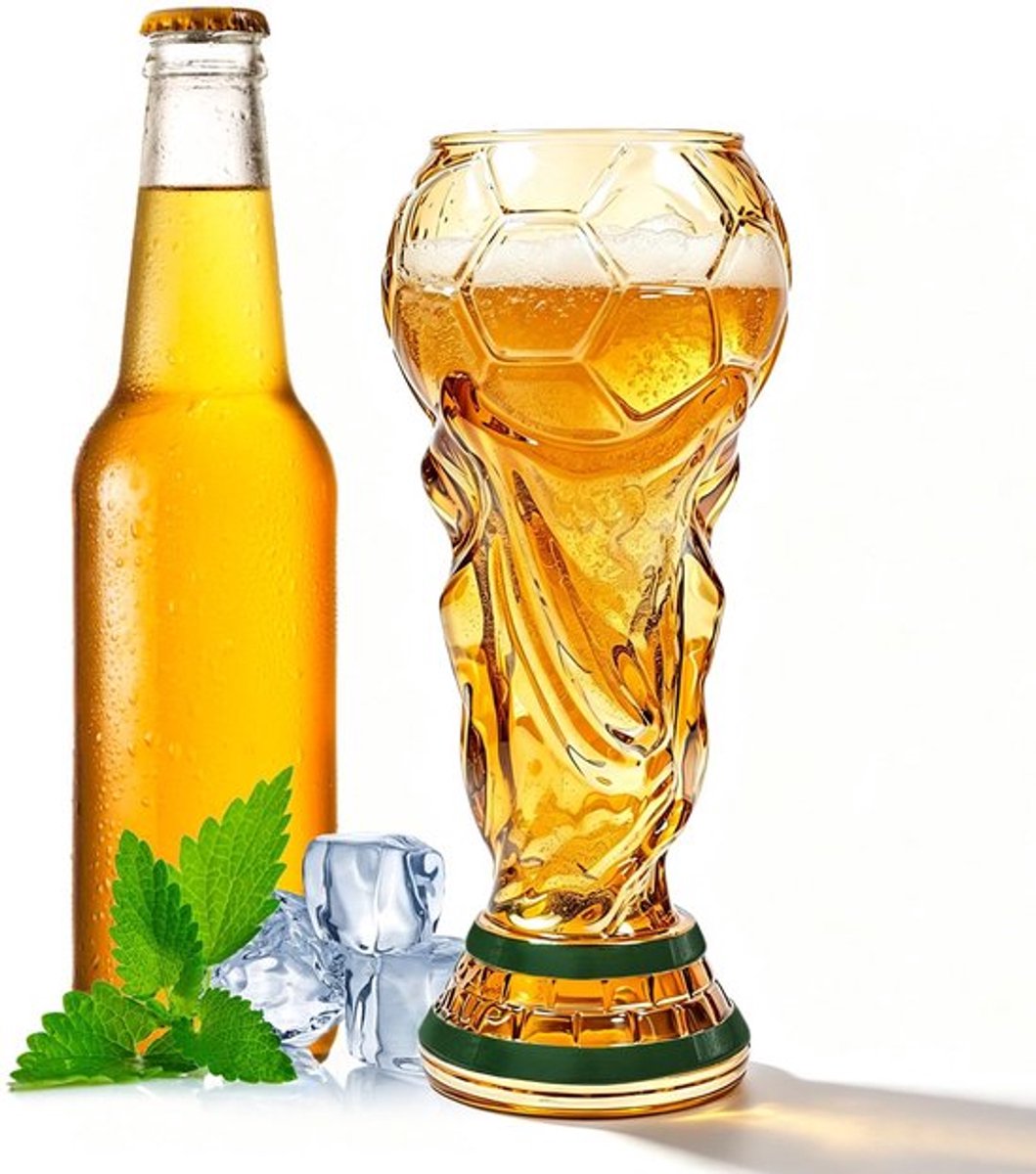 2026 WK Bierglas 480 ml Voetbal Bierglas Borosilicaat Koud-World Cup Speelschema en Hittebestendig, Wereldcup Trophy Bierpul voor Mannen, Voetbalfeest, Bier, Dranken (Geplateerd)