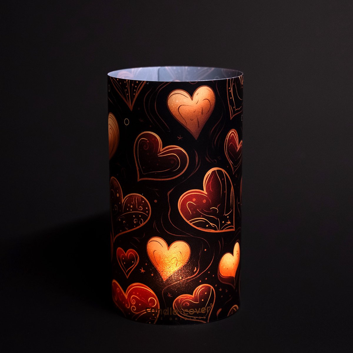 Candle-Cover - Hearts - trendy omhulsel voor (oplaadbaar) theelicht en waxinelicht - windlicht - 9 cm rond - 16 cm hoog