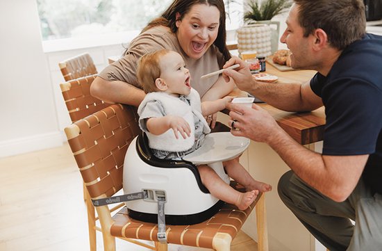 Bumbo Multi Seat Zwart - Kinderstoel - Kinderzetel - Babystoel - Stoelverhoger - Multifunctioneel - Limited Edition van Bumbo — afbeelding 4
