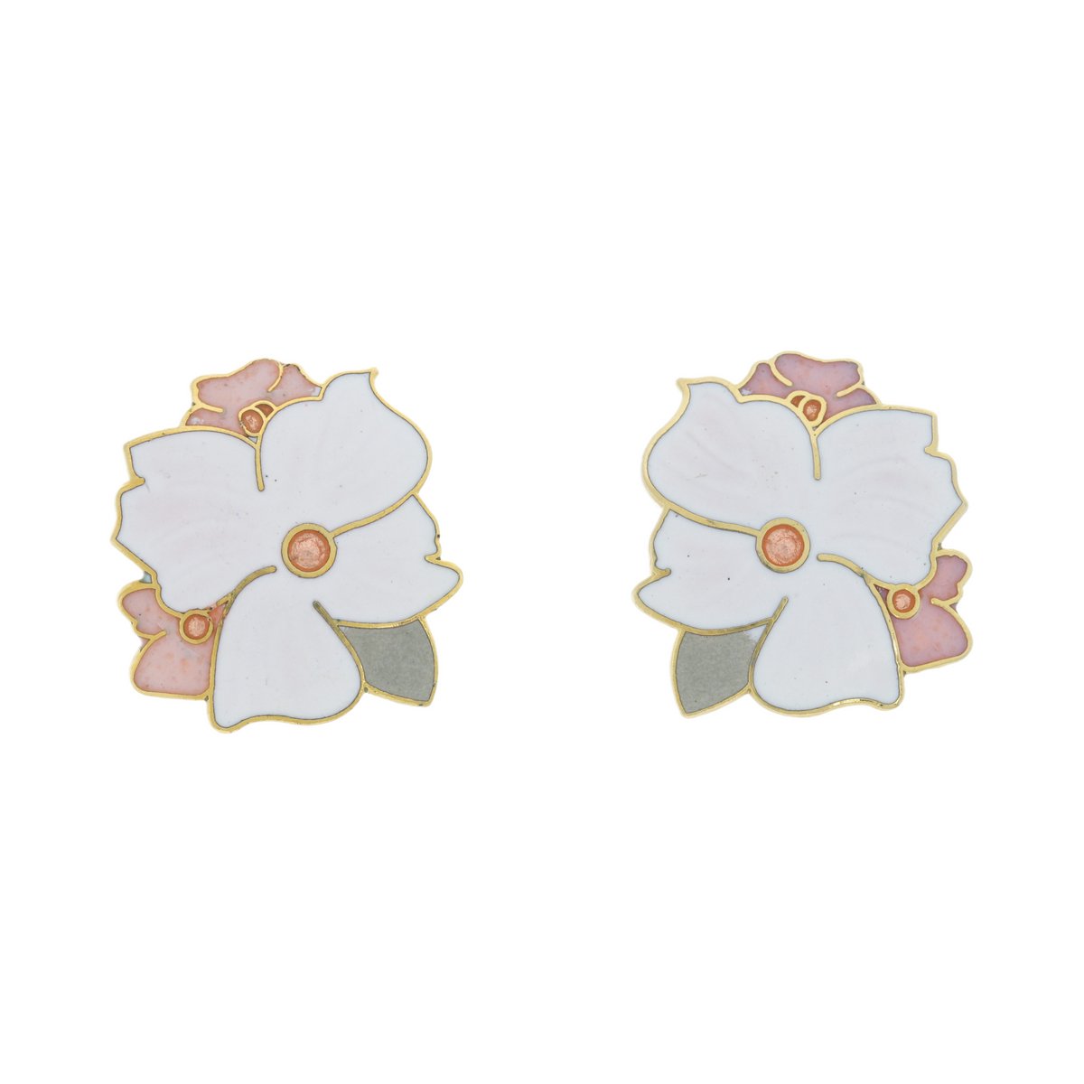 Behave – Oorstekers gelaagde bloem – Wit – 2,2 x 2,4 cm