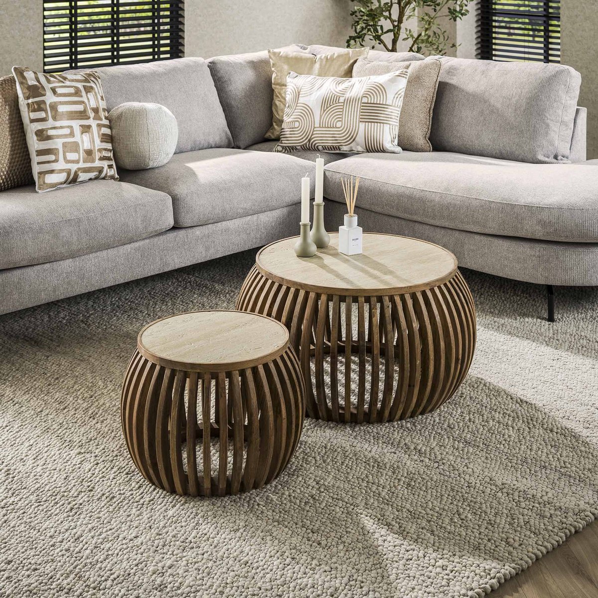 Dimehouse Vento Curve Salontafel Ø75 massief mango zand set van 2 - 75 x 75 x 40 cm - Keramiek - Japandi - Rond Travertinlook