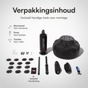 Verpakkingsinhoud: een bokszak, voet, zuignappen, pomp, trechter en montagegereedschap.