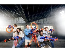 ZURU XSHOT - Insanity Manic Dubbelpakket - 2 Manic Blasters - 4 Magazijnen - 48 Foam Pijltjes - Speelgoedblaster - Voor Kinderen - Schiet tot 27 Meter - Compatibel met XSHOT en Nerf - Perfect voor Buiten - Vanaf 8 Jaar - Cadeau voor Jongens en Meiden