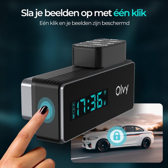 Vinger drukt op een knop van de zwarte "Olvy" dashcam, met een witte sportauto en een slot-icoon.