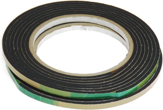 Twee rollen zwarte afdichtingskit met groene en bruine beschermstrips.